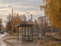 На остановке в Ярославле обнаружили тело мужчины
