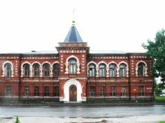Ярославское художественное училище отметило 130-летие
