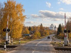 В Ростове Великом на шесть часов закроют переезд
